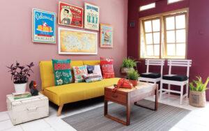 Ruang Tamu Tanpa Sofa Bergaya Retro foto