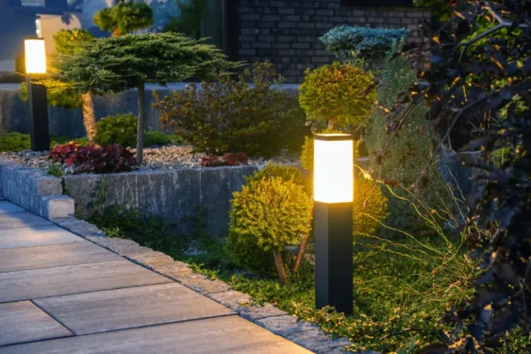 Lampu Outdoor Terbaik