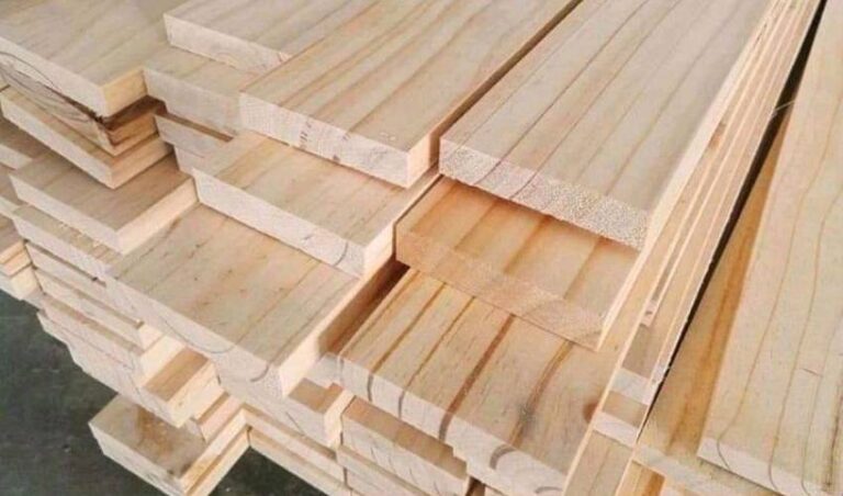 Kelebihan Kayu Jati Belanda untuk Furnitur Rumah
