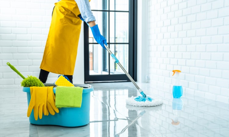 cara membersihkan lantai epoxy agar mengkilap