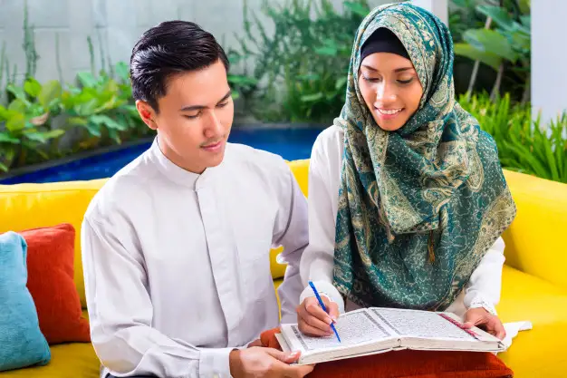Adab Suami terhadap Istri Menurut Islam